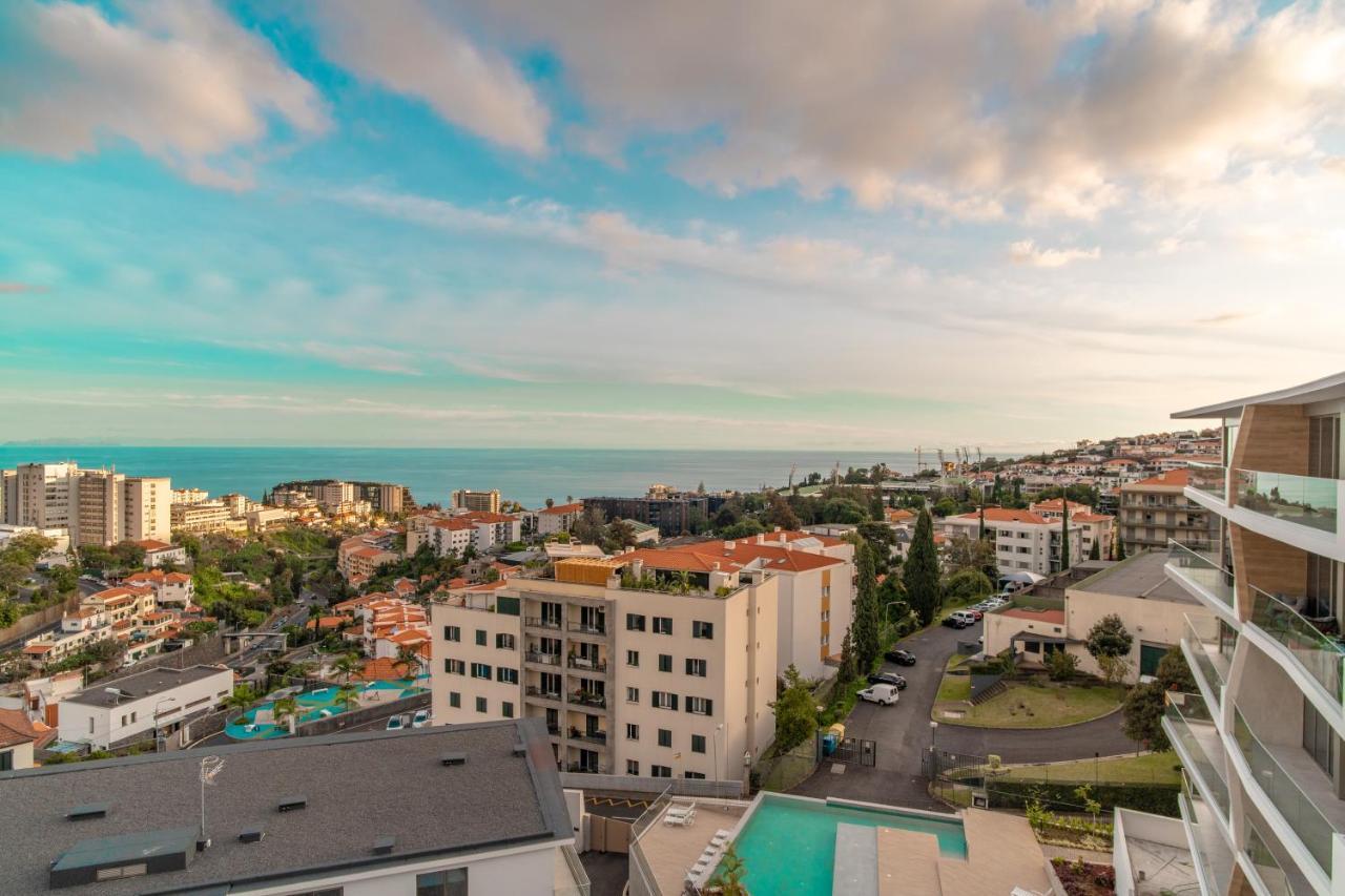 The Place Funchal  Luaran gambar